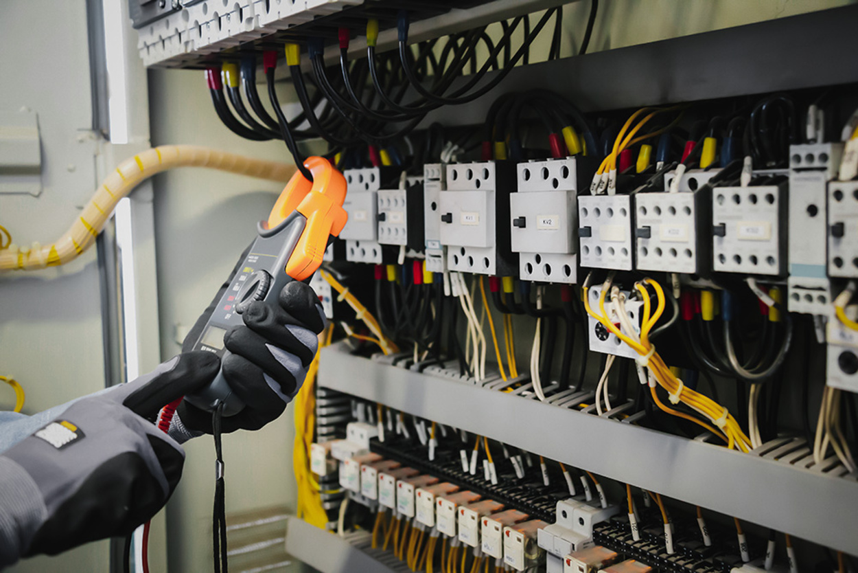 DGUV Vorschrift 3-Check bei KM-Elektrotechnik Gmbh & Co.KG in Röthlein