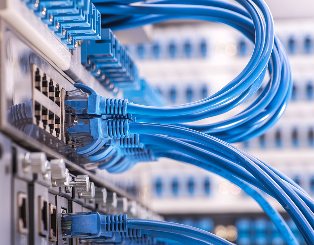 Netzwerke bei KM-Elektrotechnik Gmbh & Co.KG in Röthlein